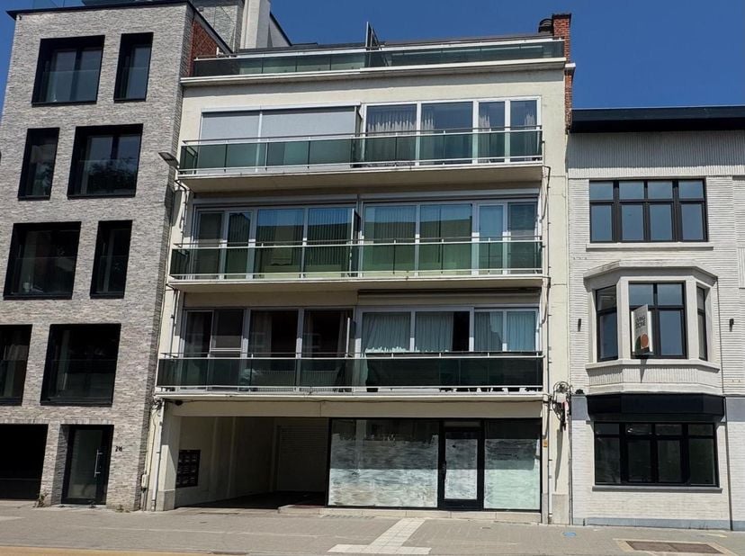 À vendre : appartement rénové avec 2 chambres, garage et cave privée à Louvain&lt;br /&gt;
&lt;br /&gt;
Découvrez ce bel appartement rénové de 66 m², idéalement s